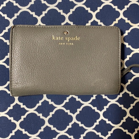 Gray Leather Kate Spade Small Wallet - Picture 2 of 9